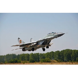 Военновъздушните-сили-разпределят-F-16-Су-25-и-МиГ-29-да-патрулират-Черно-море