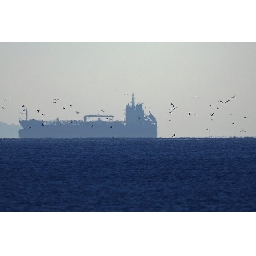 Бизнес-глобус-Петролът-леко-поевтинява-а-газът-поскъпва-ЕС-ще-налага-нови-ограничения-върху-китайския-внос-през-2027-г
