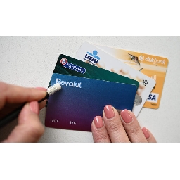 Не-хакери-а-социалните-инженери-пробиха-Revolut-Какви-са-рисковете-след-това