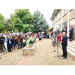 Премиерът-не-вижда-връзка-между-брифинга-за-Петрохан-и-изборите