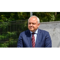 Цитат-на-деня-Не-съм-си-и-представял-връзка-между-доставките-на-мантинели-и-полетите-на-Пеевски