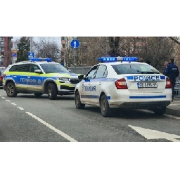 Жена-на-29-години-е-заловена-с-наркотици-пред-детска-градина-в-София