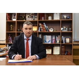 Противно-на-запис-УНСС-обяви-че-27-са-избрали-ректора-им-за-председател-на-Съвета-на-ректорите