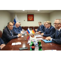 Външните-министри-на-Германия-и-Русия-се-срещнаха-за-пръв-път-след-2022-г