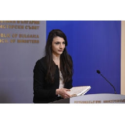 Лена-Бориславова-обяви-платформата-Несломимите