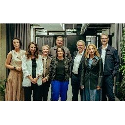 Френската-VISEO-купува-българската-ITCE