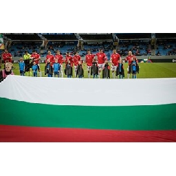 Футболните-национали-за-пръв-в-историята-паднаха-от-Исландия