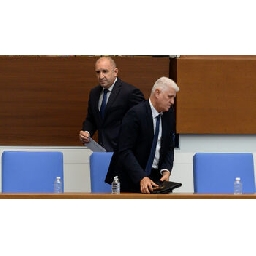 След-заседанието-на-съвета-за-национална-сигурност-военният-министър-ще-бъде-изслушан-в-парламента