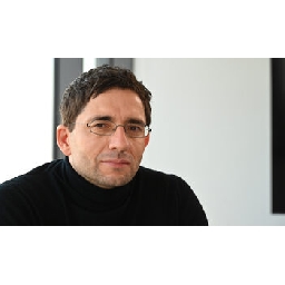 Open-AI-избра-основателя-на-INSAIT-да-работи-по-технология-за-откриване-на-AI-текстове
