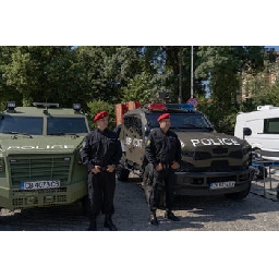 Френски-военни-и-техника-преминават-през-България