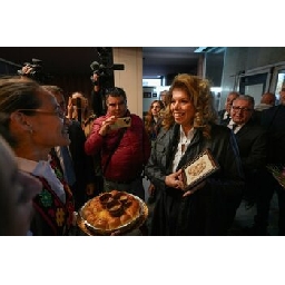 Искам-да-бъда-българският-президент-на-мира-обяви-Йотова